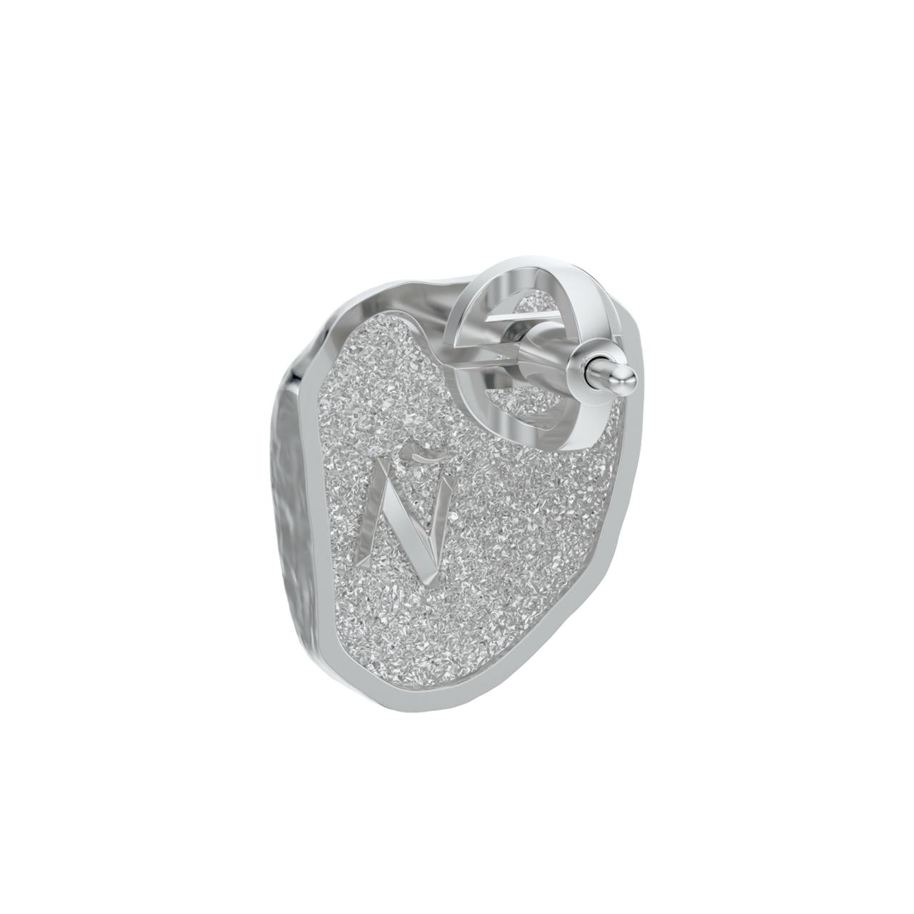 Nesoi stud earrings in silver