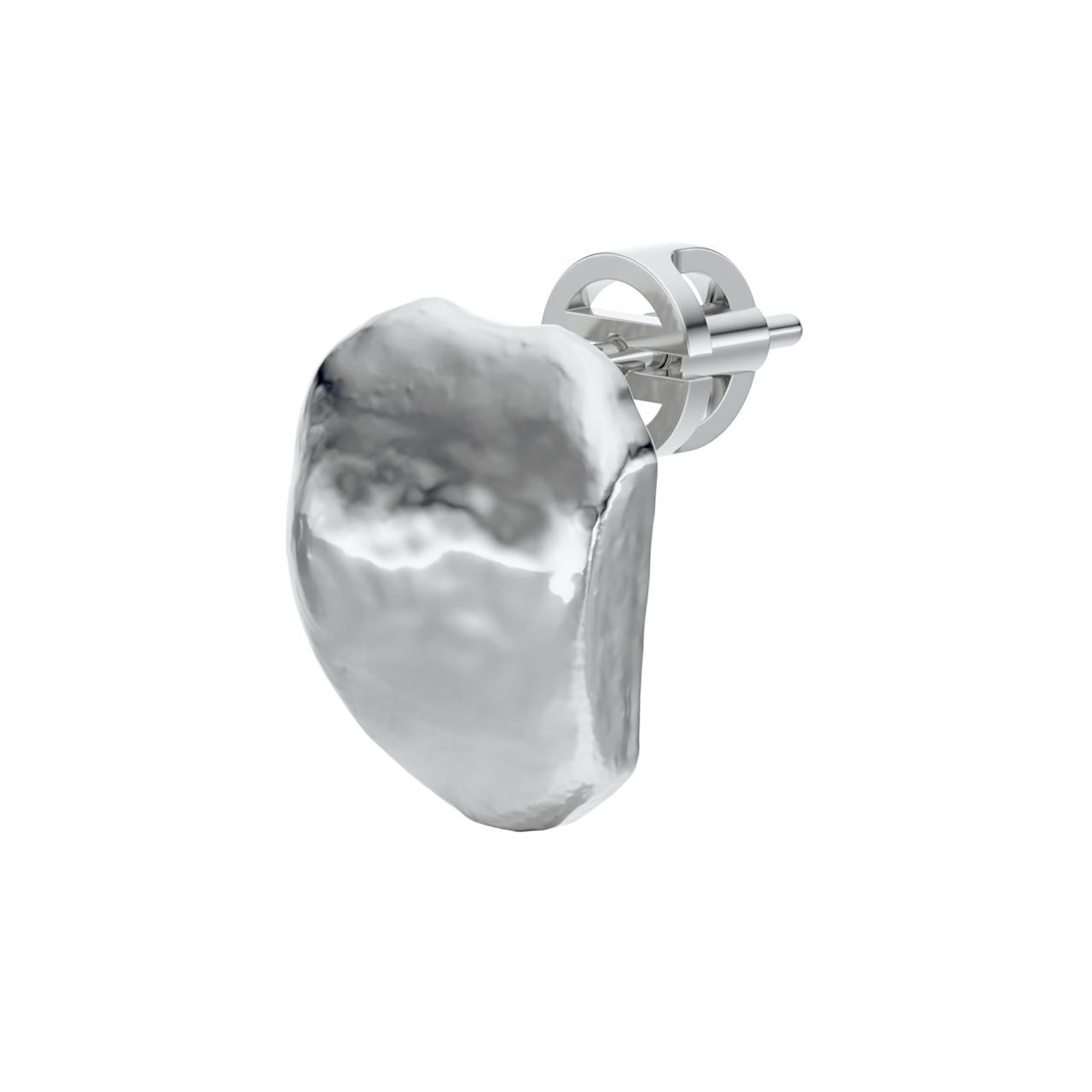 Nesoi stud earrings in silver